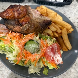 1/2 Pollo (1/2 chicken)