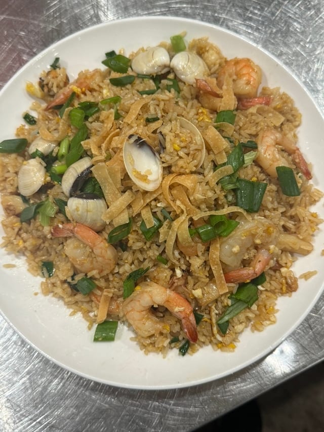 Chaufa de Mariscos.